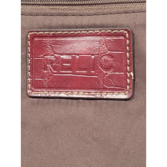 Relic Shoulder or Crossbody Faux Leather Bag Burgandy Red NWOT - Picture 8 of 9